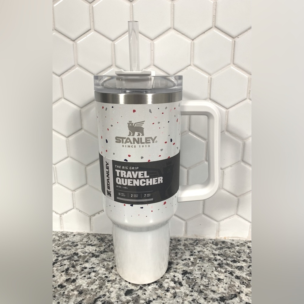 Stanley TERRAZZO PEARLESCENT Limited-Edition 40oz Adventure Quencher NWT
